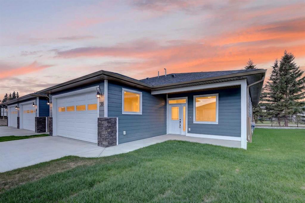 30-610 4 Avenue SW, Sundre, AB, T0M1X0