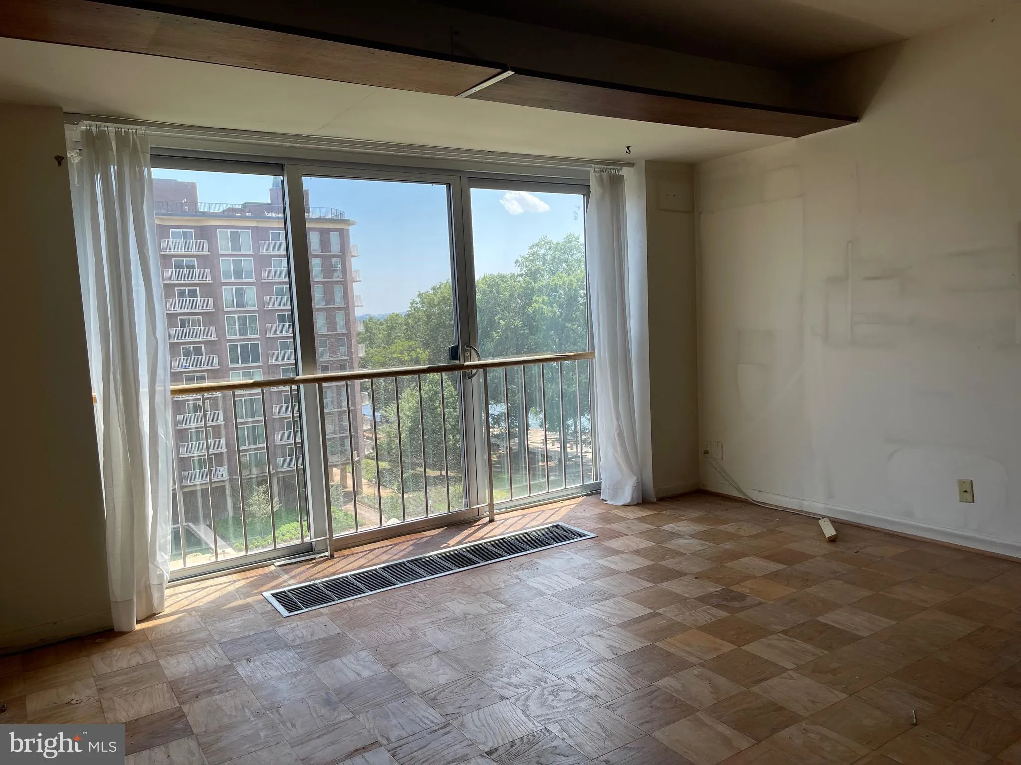 Additional image 40 of 560 N Street SW Unit N606, Washington, DC 20024