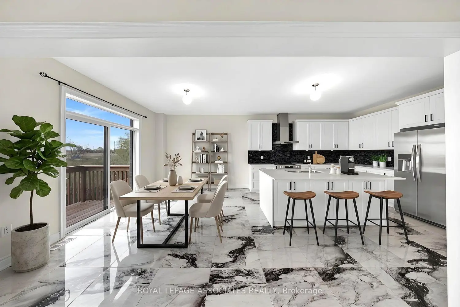 21 John Dallimore Drive photo 5