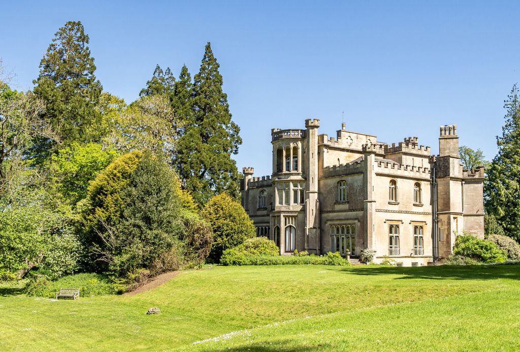 Additional image 17 of 2 bed flat for saleBattlefields, Lansdown, Bath, Gloucestershire BA1