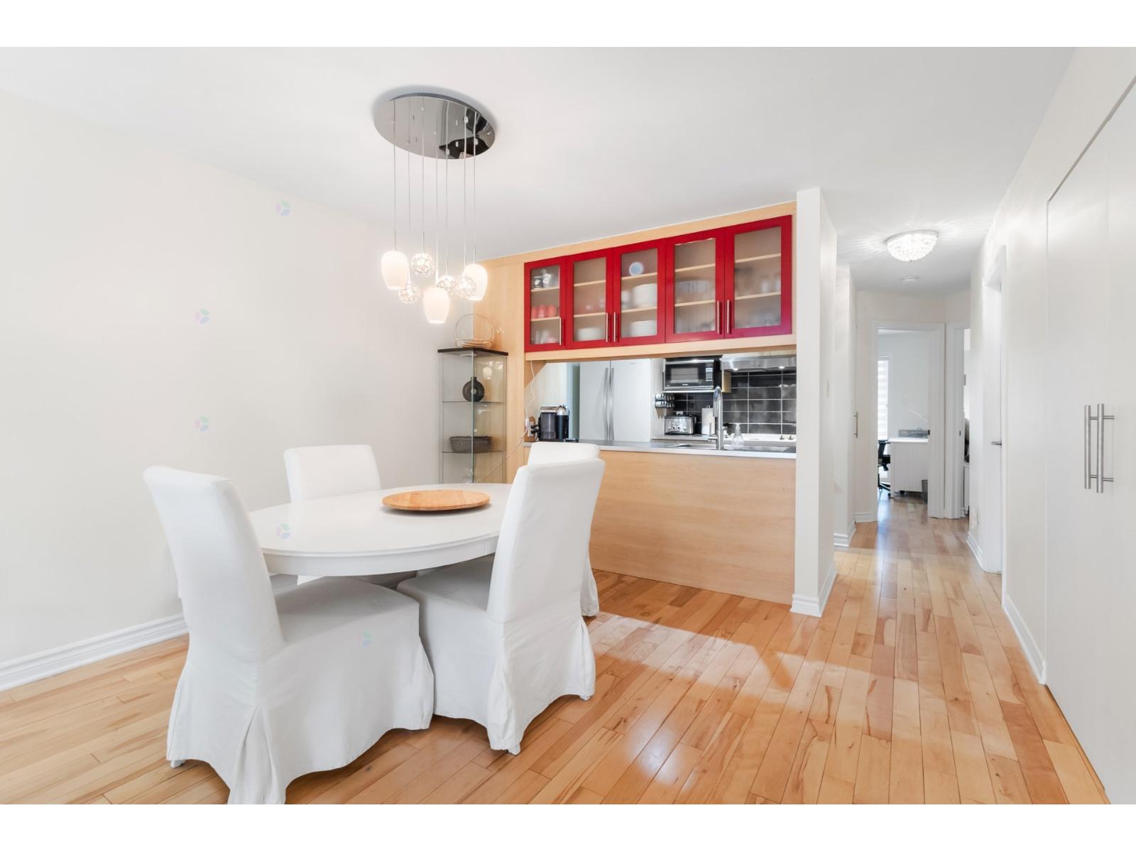 1240 Rue Montcalm