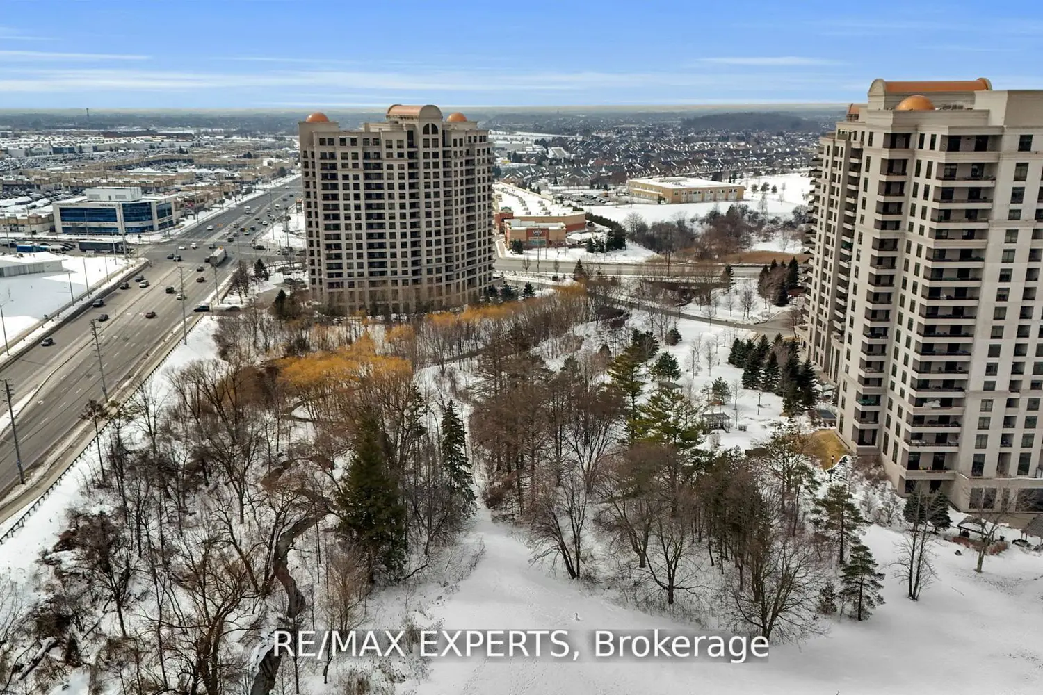 Additional image 12 of 9255 Jane Street 701