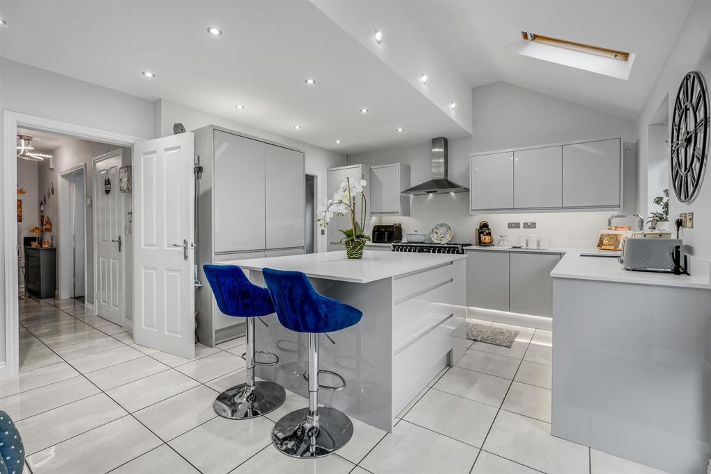 Additional image 2 of 4 bed detached house for saleSam Harrison Way, Northampton NN5
