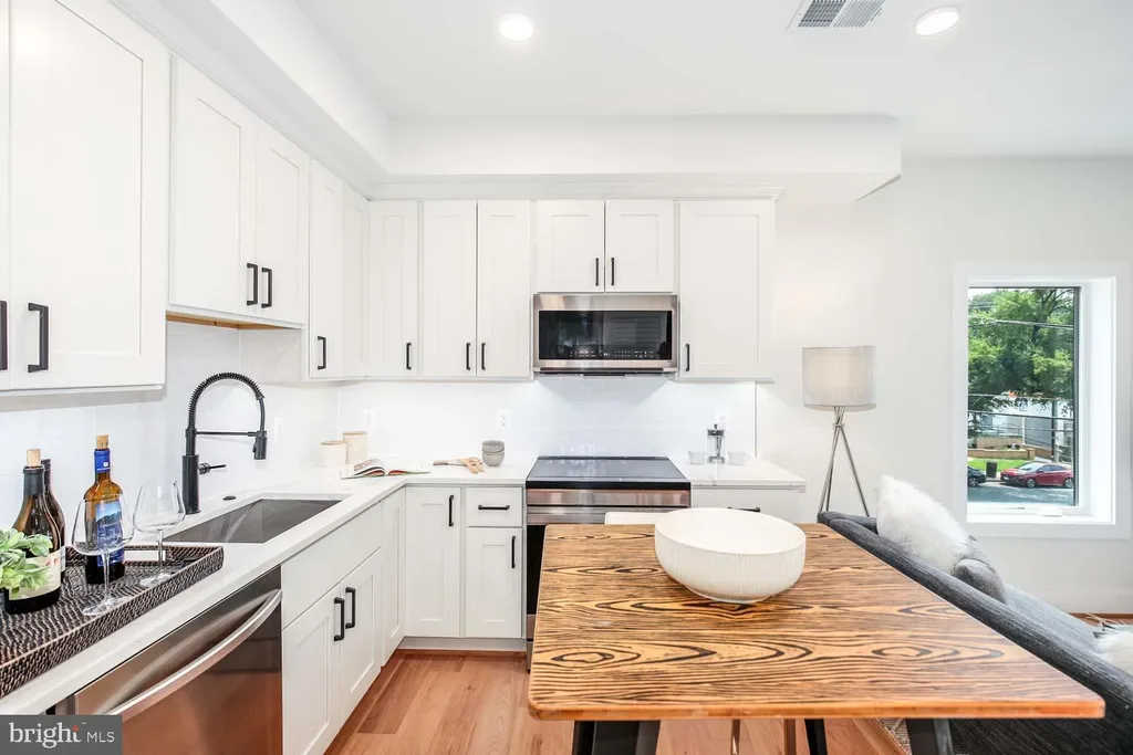 Additional image 3 of 1818 Rhode Island Avenue NE Unit 6, Washington, DC 20018
