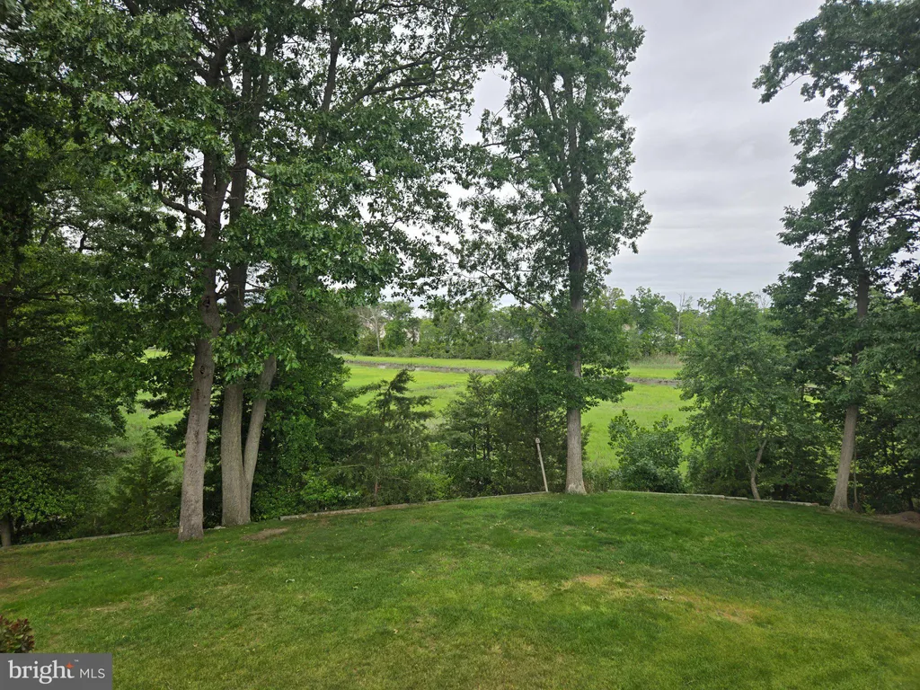 347 Golf Links Ln, Magnolia, DE 19962