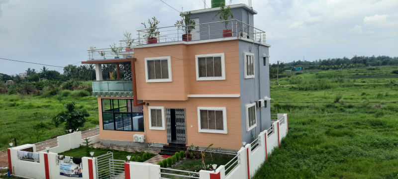 Nepalgunj, Kolkata