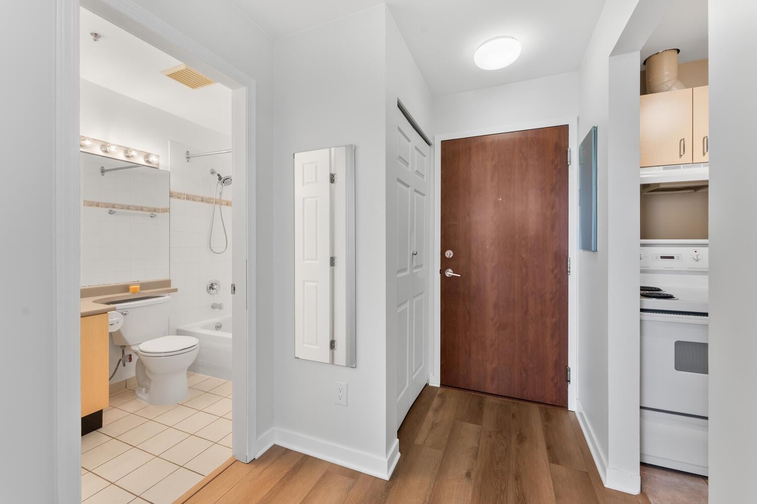Additional image 6 of 1012-1010 Howe Street, Vancouver, BC, V6Z 1P5