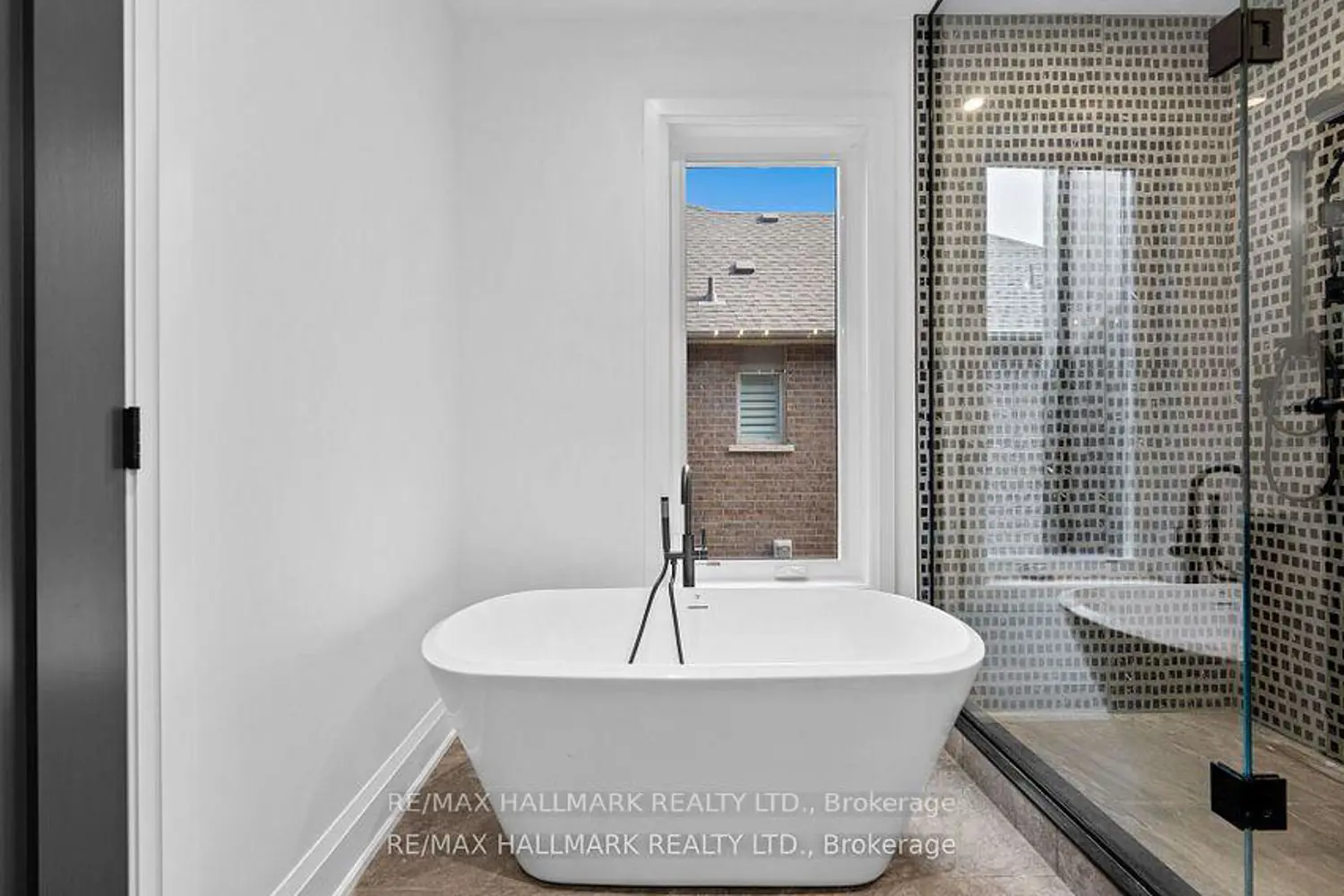 Additional image 11 of 119 Pointon Street