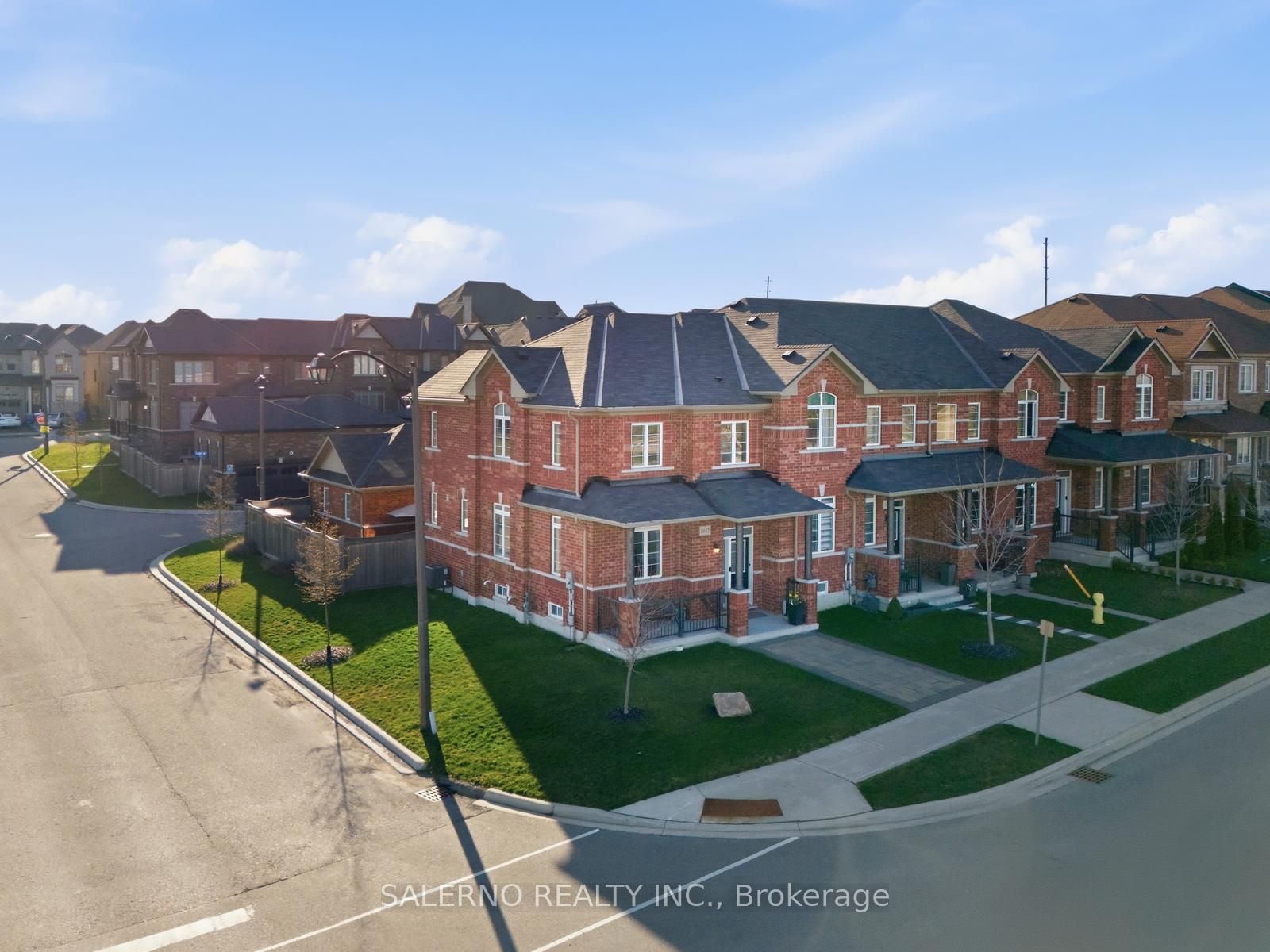 Additional image 4 of 1042 Murrell Boulevard, East Gwillimbury, ON, L9N 0X8