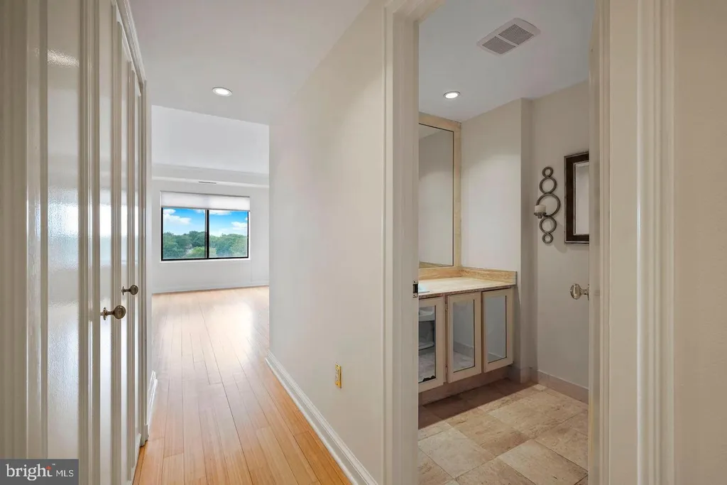 Additional image 16 of 3101 New Mexico Avenue NW Unit 1112, Washington, DC 20016