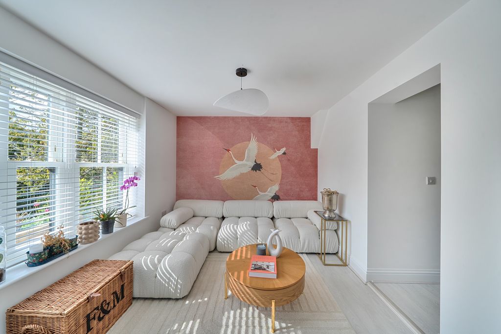 Additional image 6 of 4 bed detached house for saleFox Close, Oxford OX44