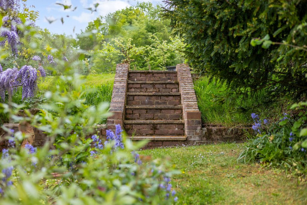 Additional image 22 of 6 bed detached house for saleRedlynch, Salisbury SP5