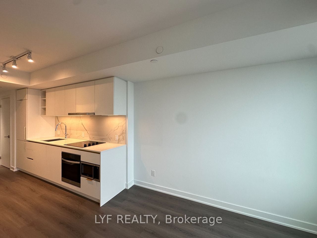 Additional image 3 of 4810-8 Wellesley Street W, Toronto, ON, M4Y 0J5