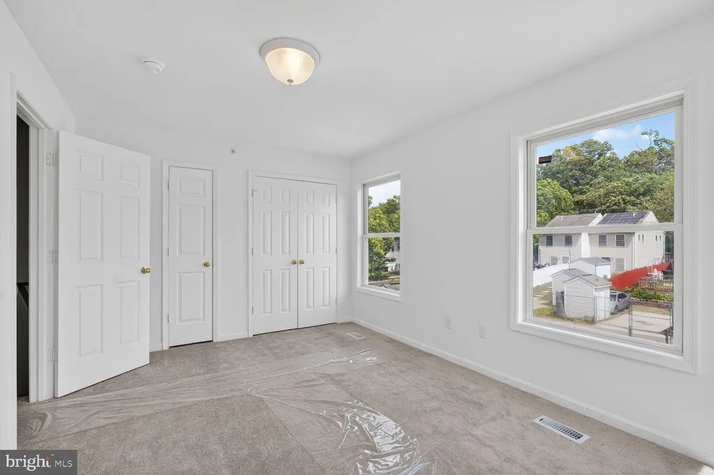 Additional image 11 of 227 54th Street NE, Washington, DC 20019