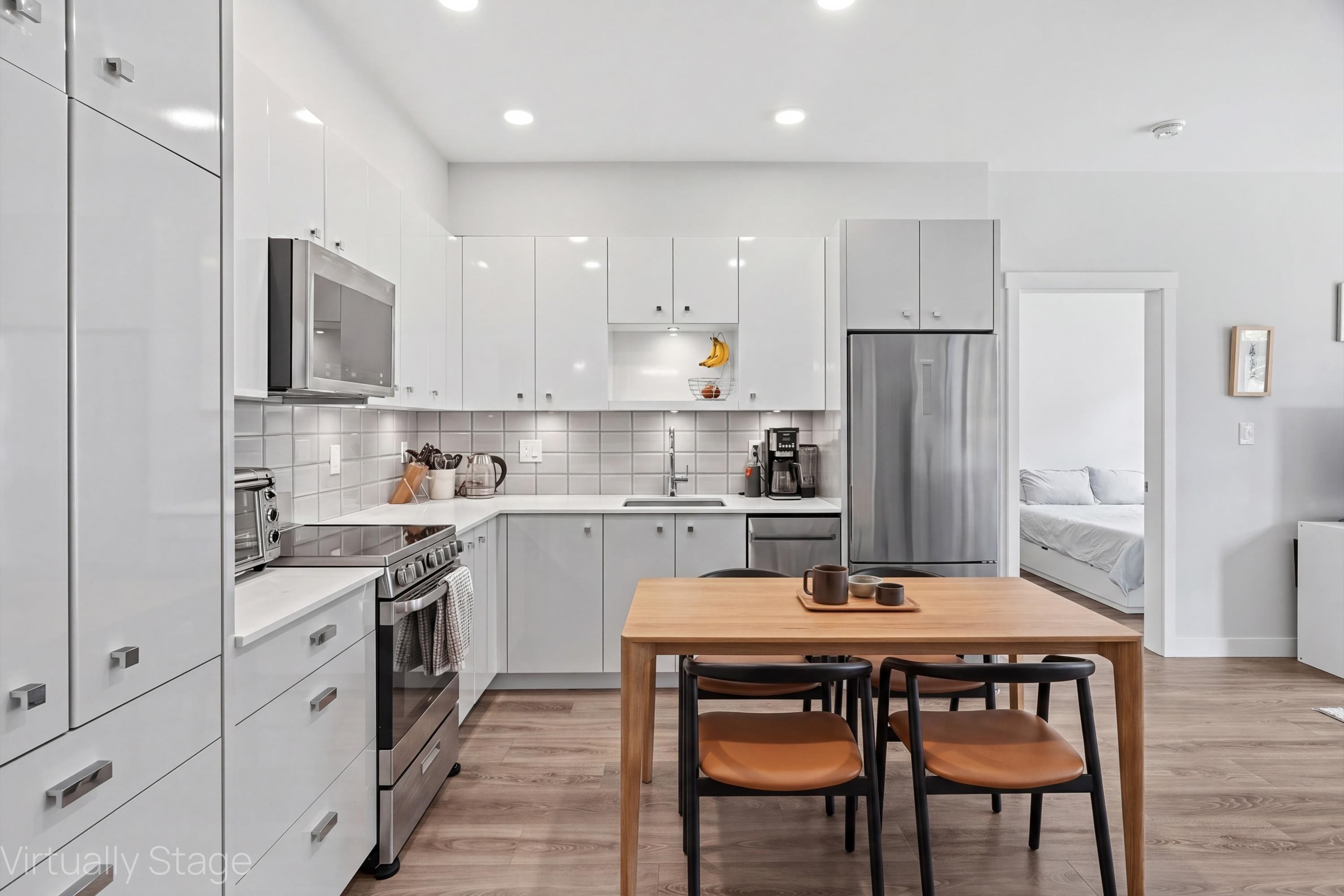Additional image 3 of 211-10838 Whalley Boulevard, Surrey, BC, V3R 0G8