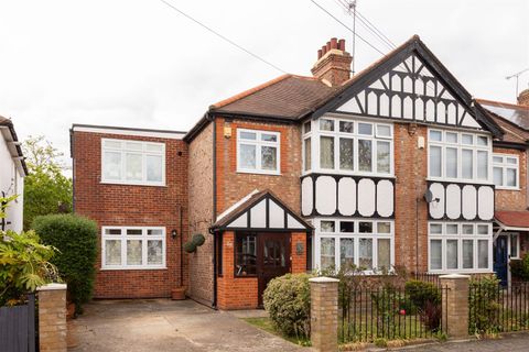 Frances Road, Chingford E4