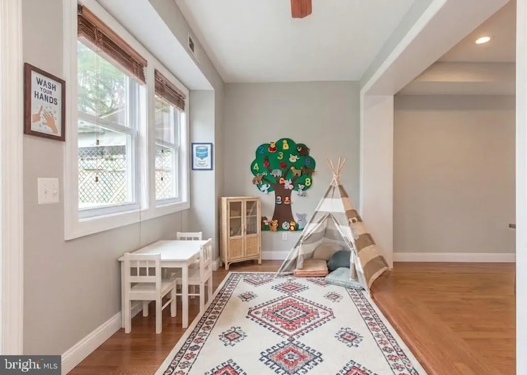 Additional image 9 of 116 V Street NE, Washington, DC 20002