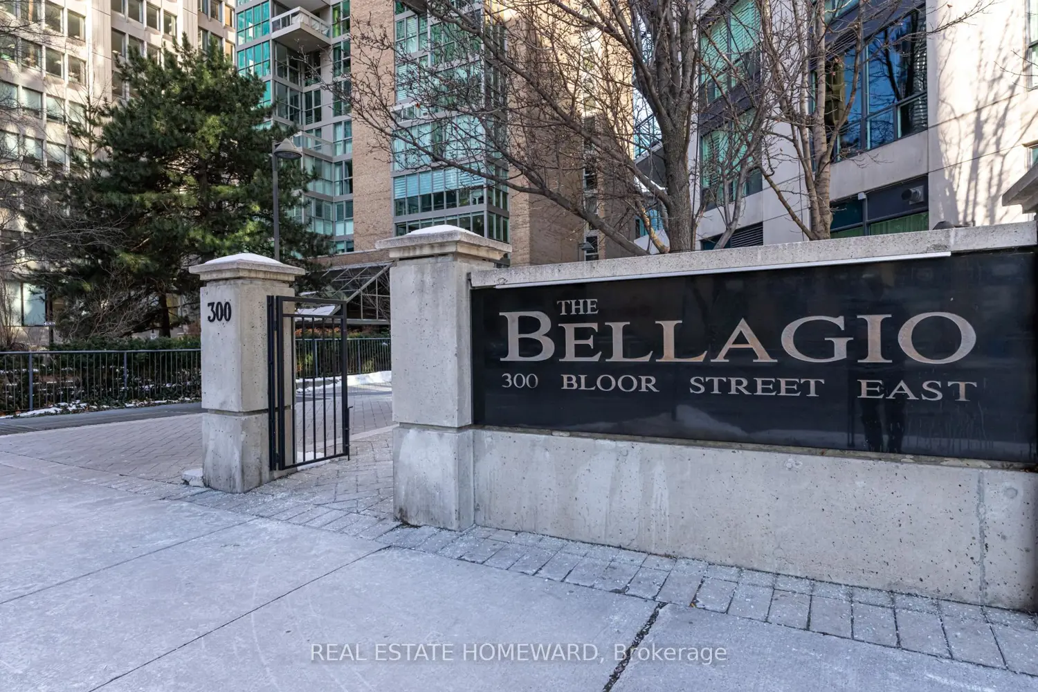 300 Bloor Street 611