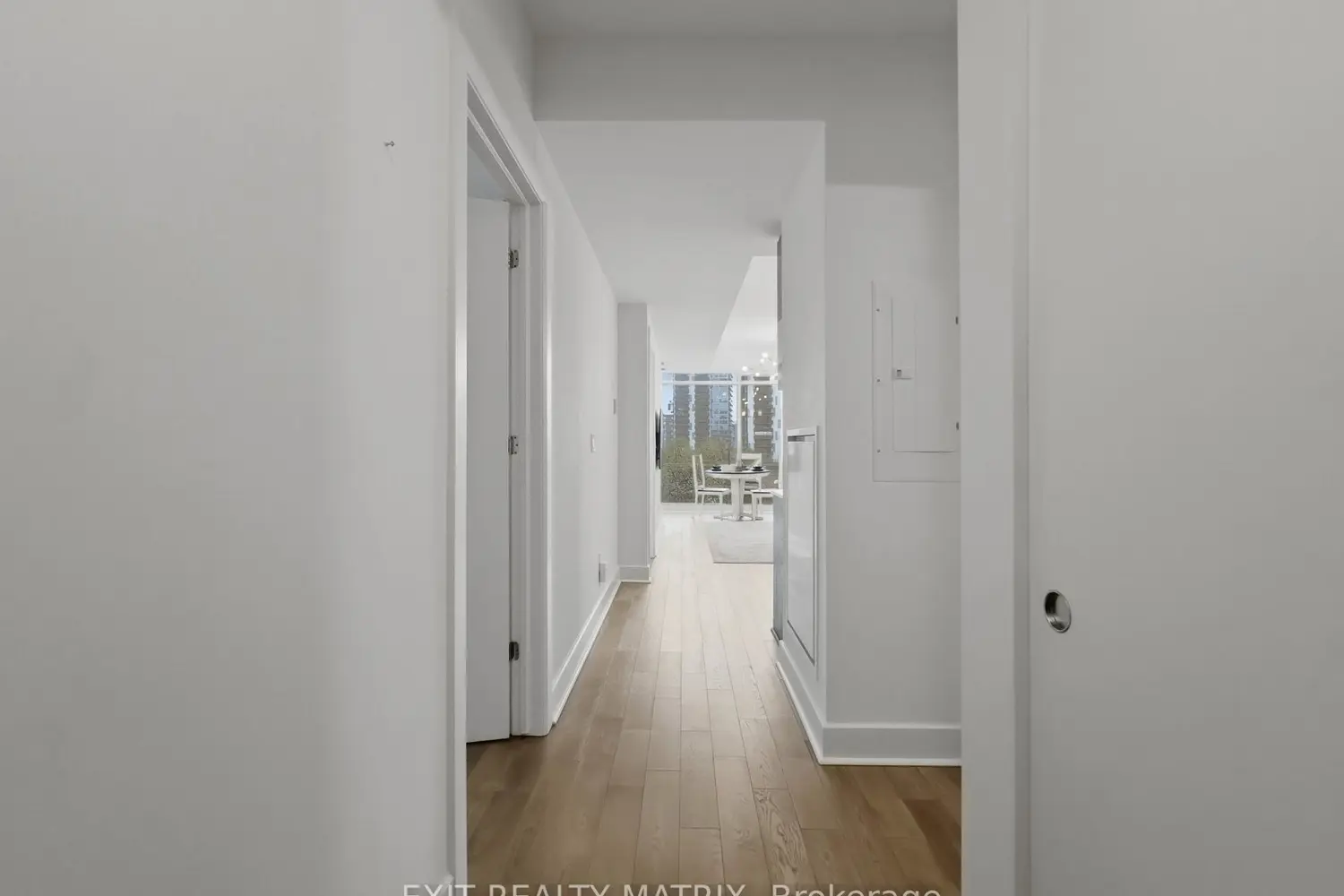 Additional image 4 of 255 Bay Street 513