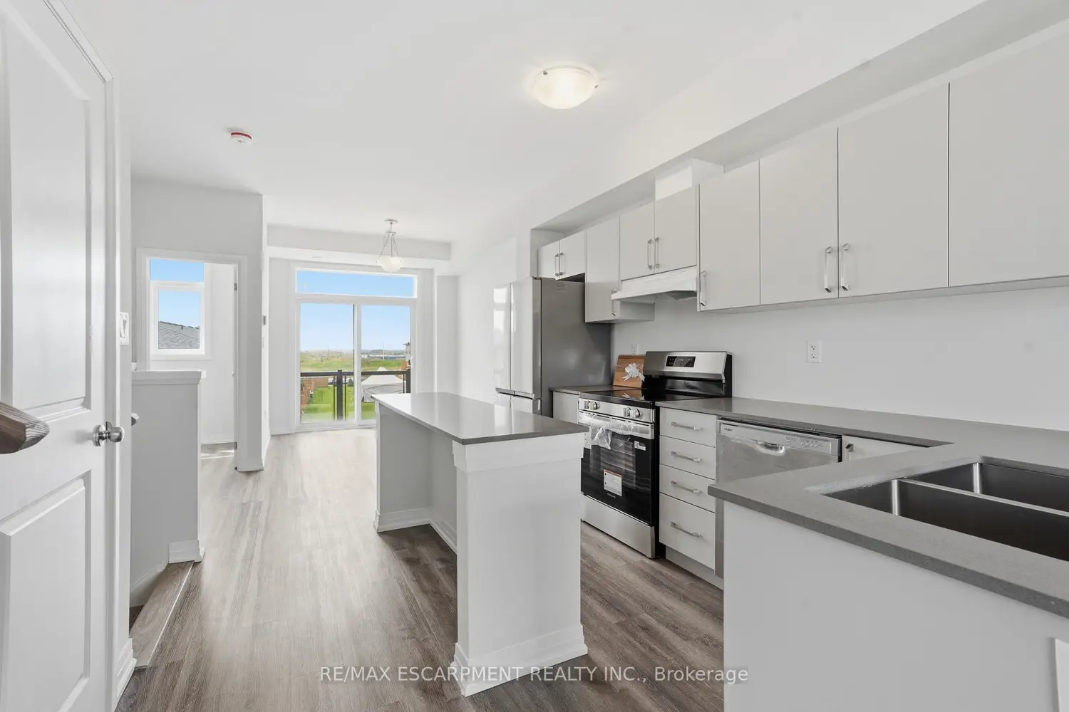 Additional image 9 of 155 Equestrian Way Unit 33