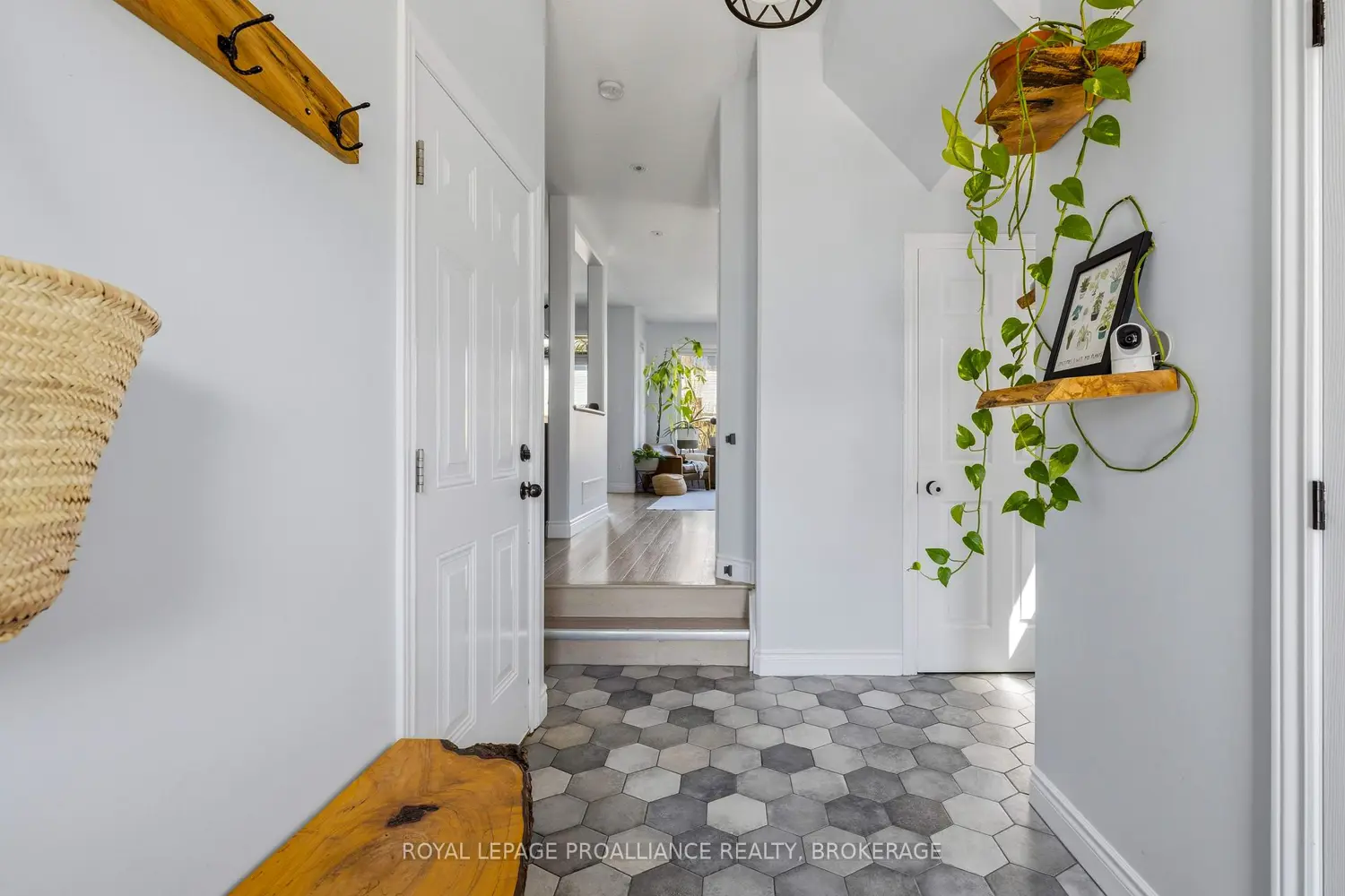 Additional image 3 of 318 Janette Street