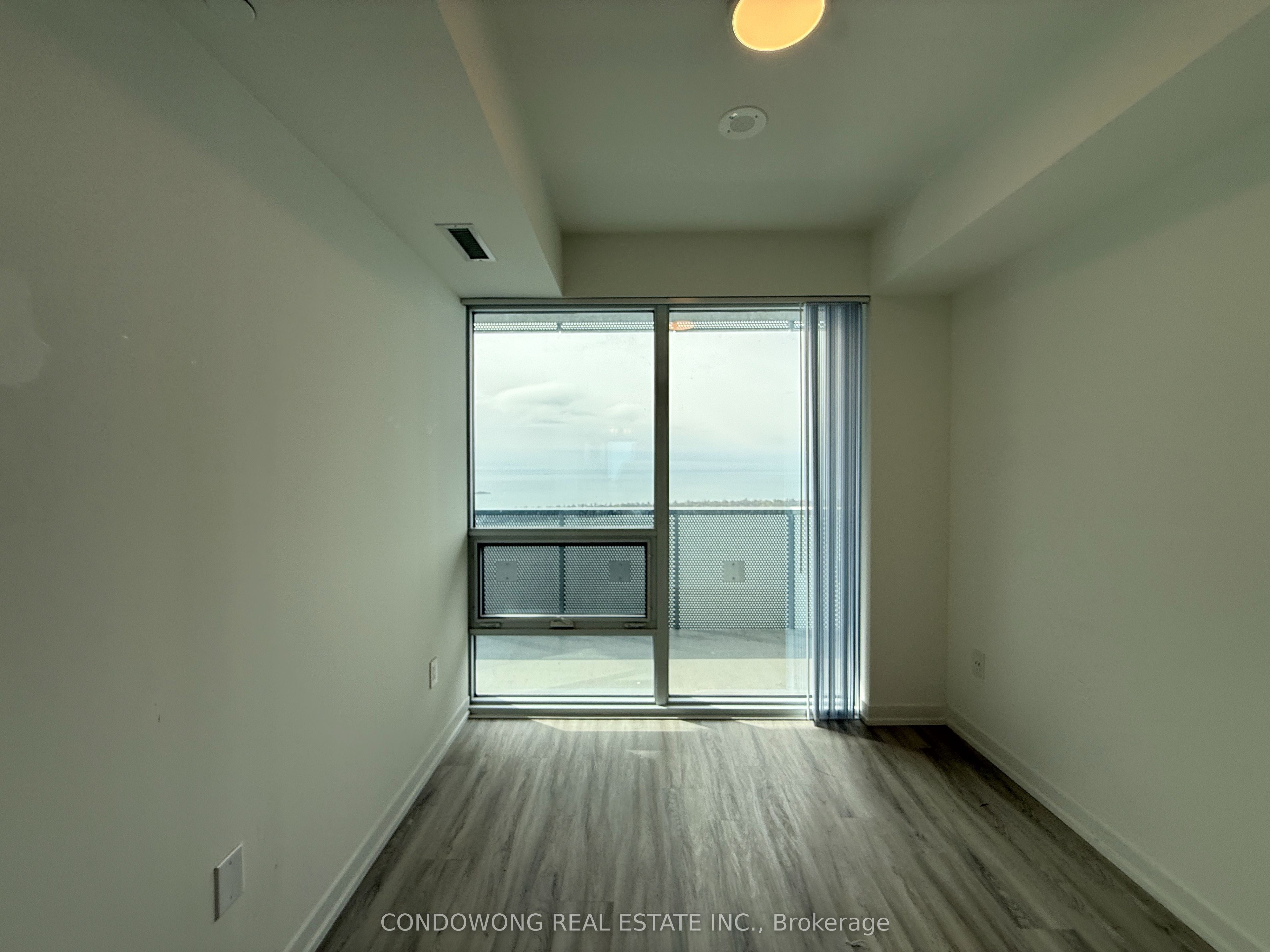 Additional image 4 of 7509-55 Cooper Street, Toronto, ON, M5E 0G1
