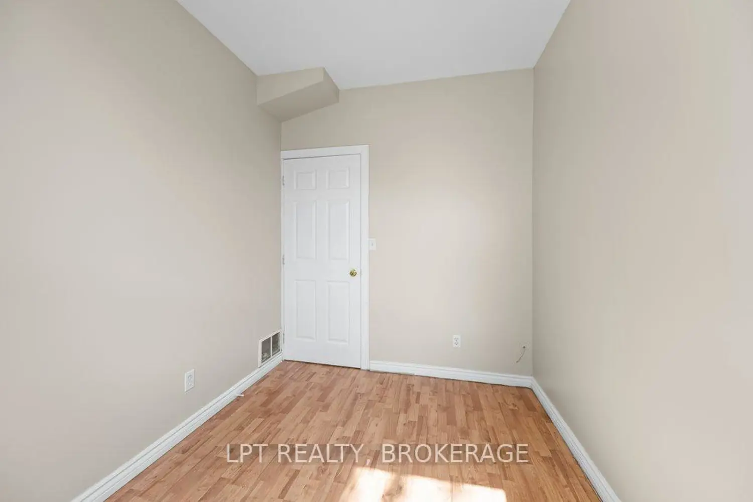 Additional image 9 of 4069 Bath Road