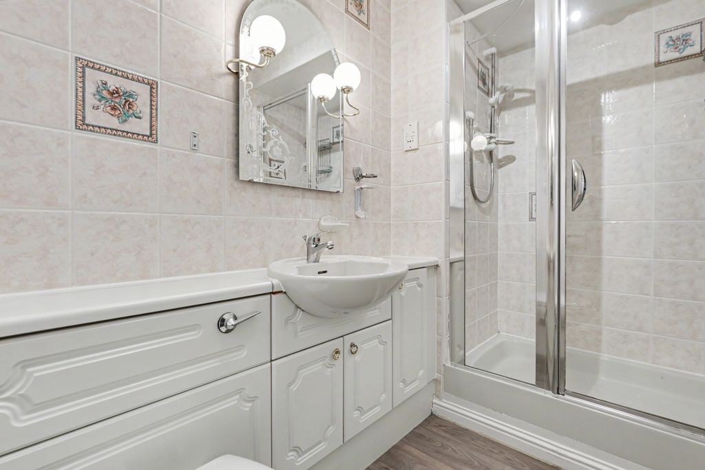 Additional image 21 of 2 bed flat for saleBeechwood Gardens, Stirling FK8