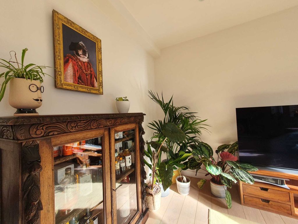 Additional image 8 of 3 bed flat for saleWhitefriars Street, Canterbury CT1