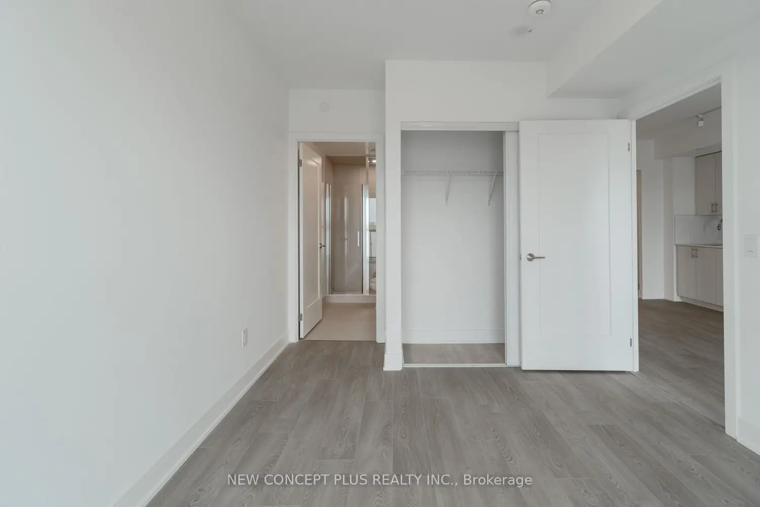 Additional image 15 of 2545 Simcoe Street 835