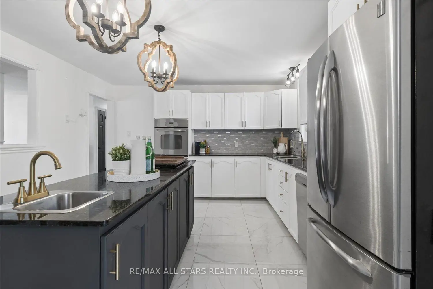 127 Pinecrest Road photo 3