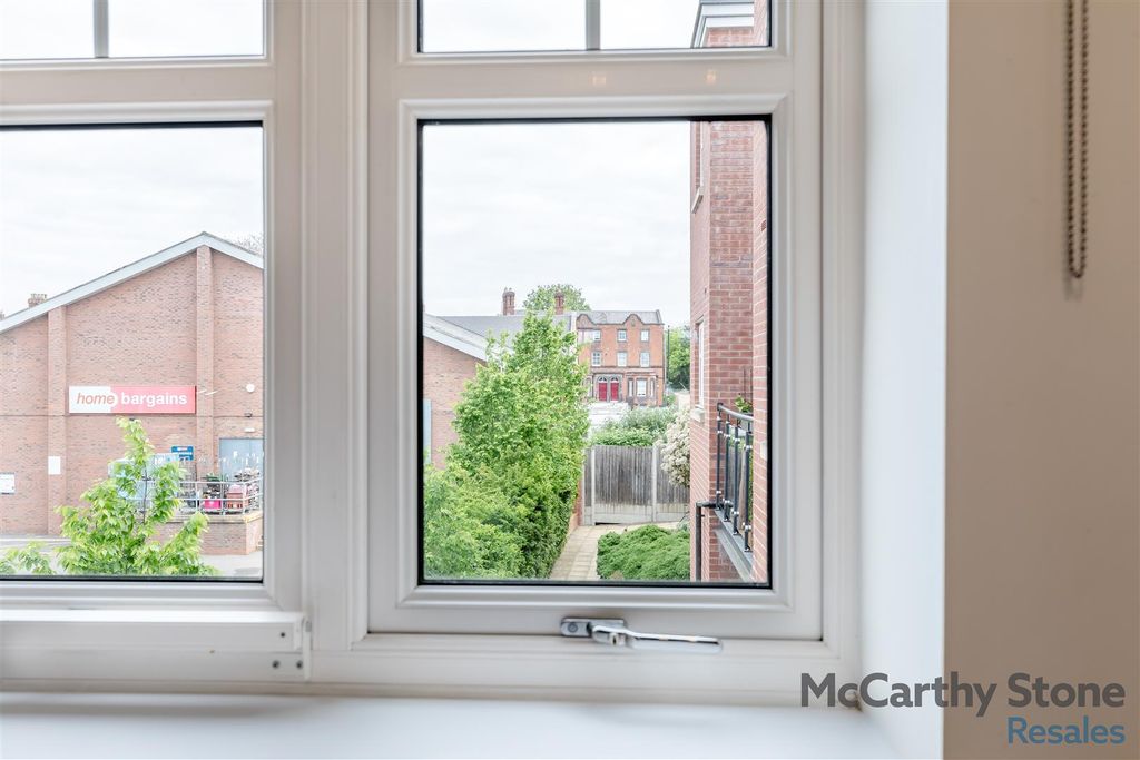 Additional image 15 of 2 bed flat for saleAbbey Foregate, Shrewsbury SY2