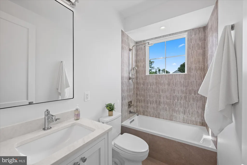 Additional image 40 of 4631 49th Street NW, Washington, DC 20016