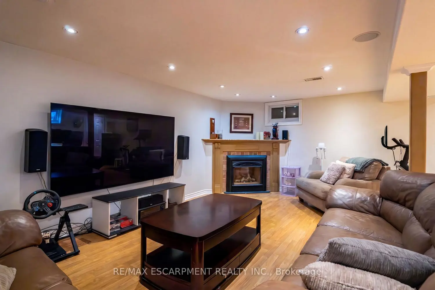 Additional image 9 of 5349 Bromley Road