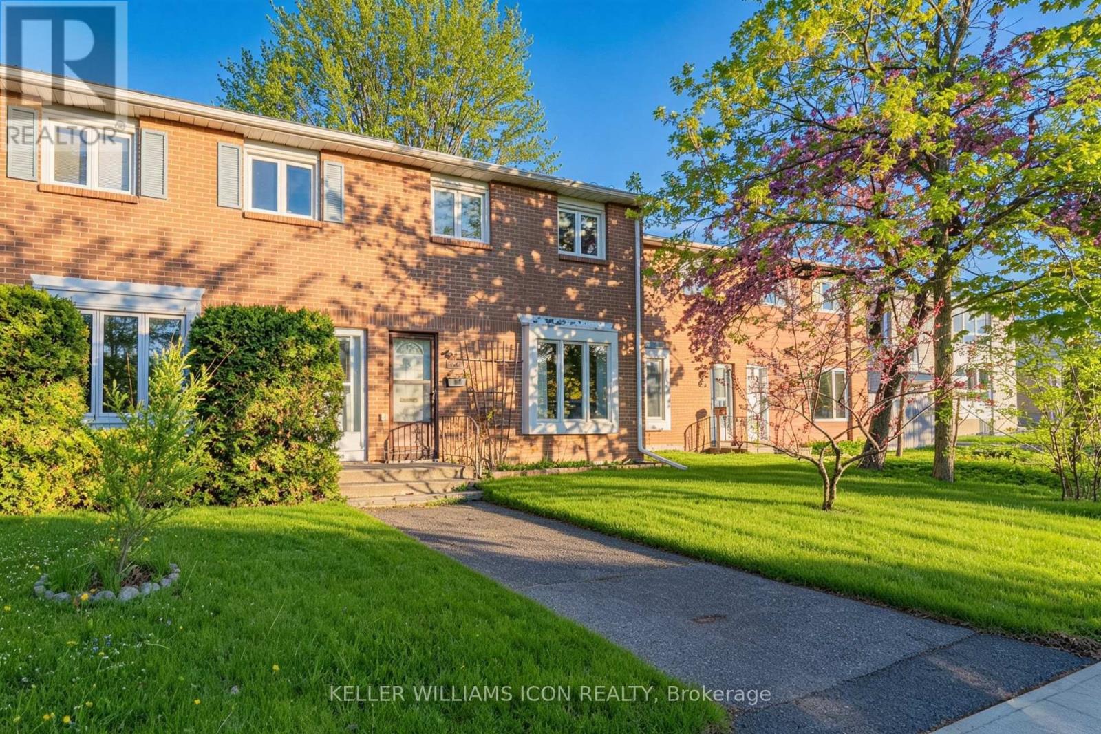 968 MEADOWLANDS DRIVE