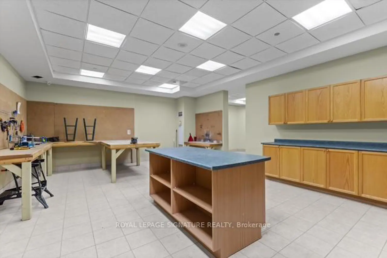 Additional image 16 of 1150 Parkwest Place 207