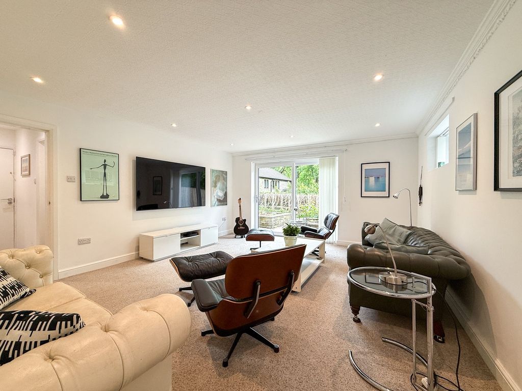 Additional image 2 of 5 bed detached house for saleHuddersfield Road, Holmfirth HD9