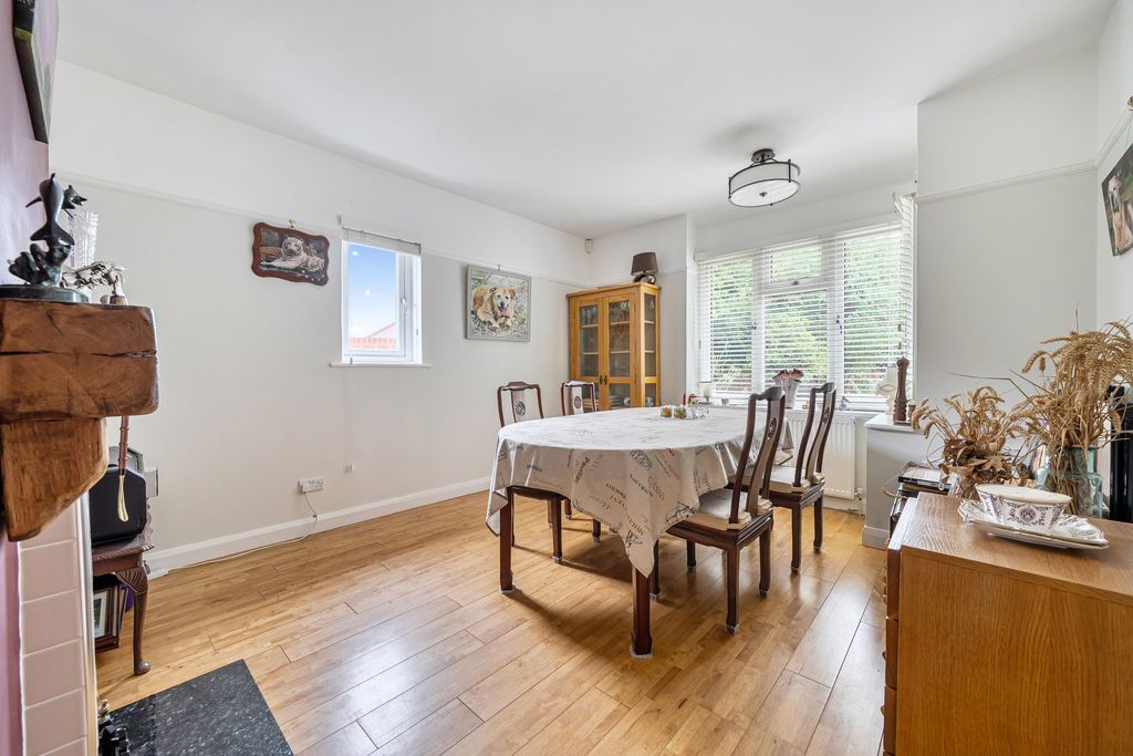 Additional image 7 of 4 bed detached bungalow for saleFarm Close, Elmer, Bognor Regis PO22