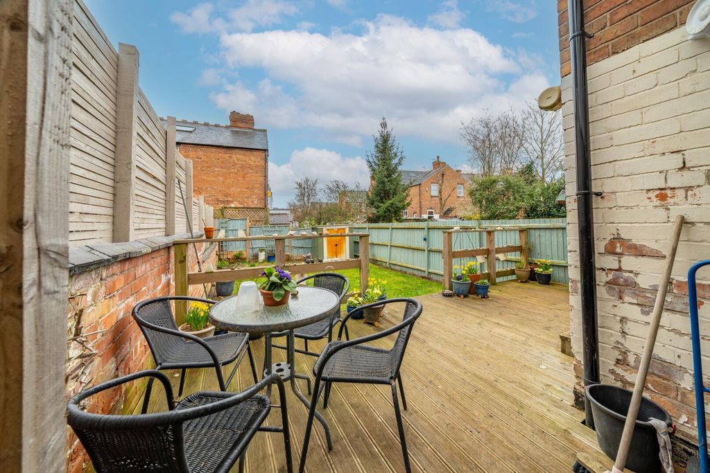 Additional image 2 of 4 bed semi-detached house for saleHardwick Grove, West Bridgford NG2