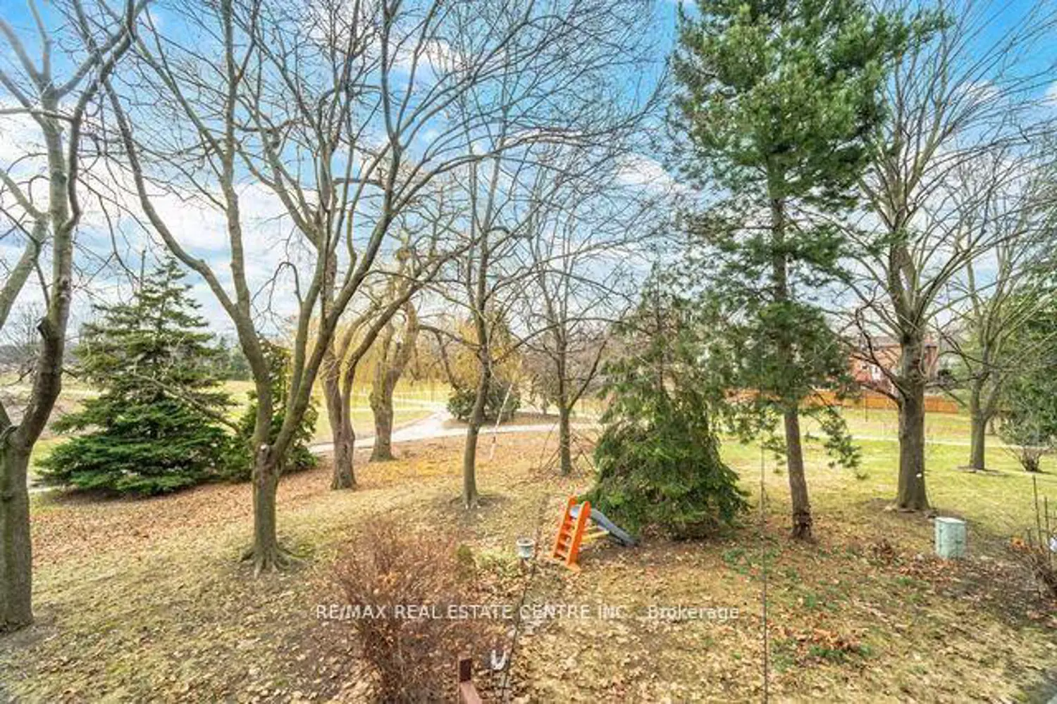 Additional image 7 of 4165 Fieldgate Drive 85