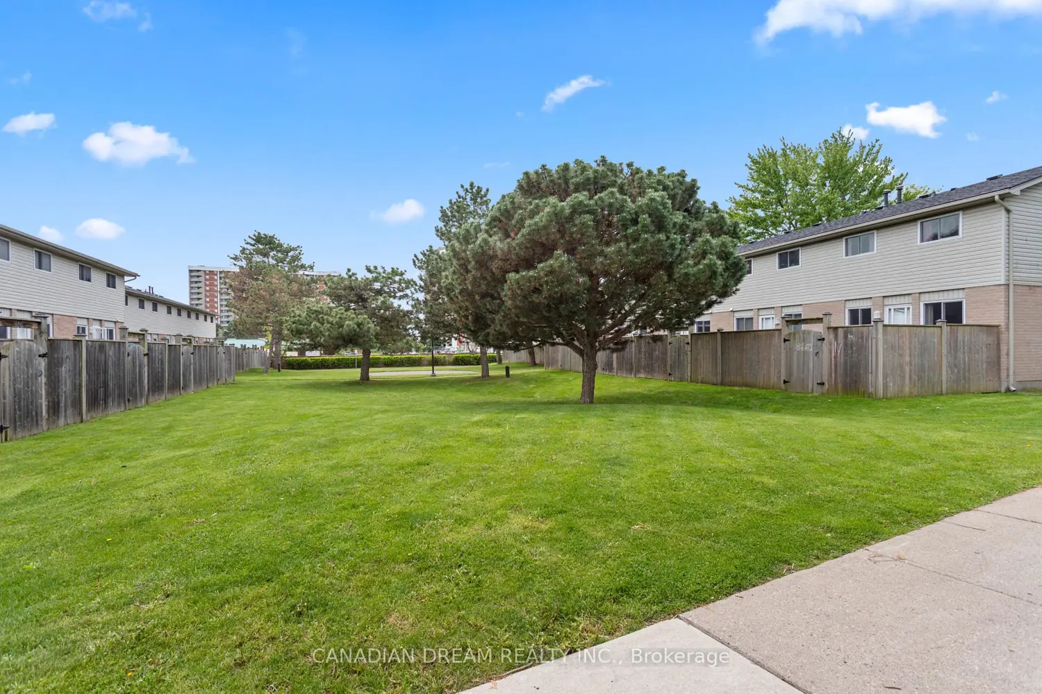 Additional image 20 of 1095 Jalna Boulevard 20