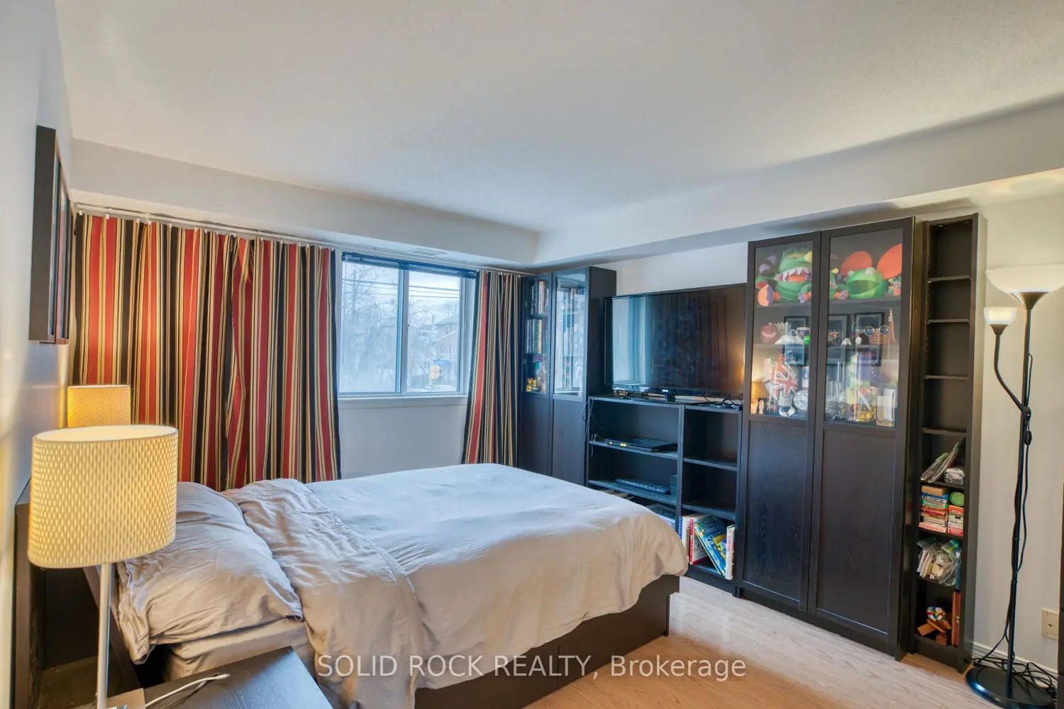 Additional image 8 of 429 Somerset Street 209