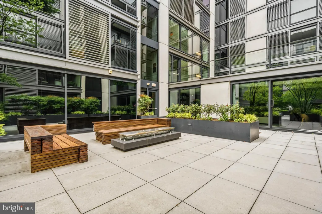 Additional image 38 of 925 H Street NW Unit 315, Washington, DC 20001