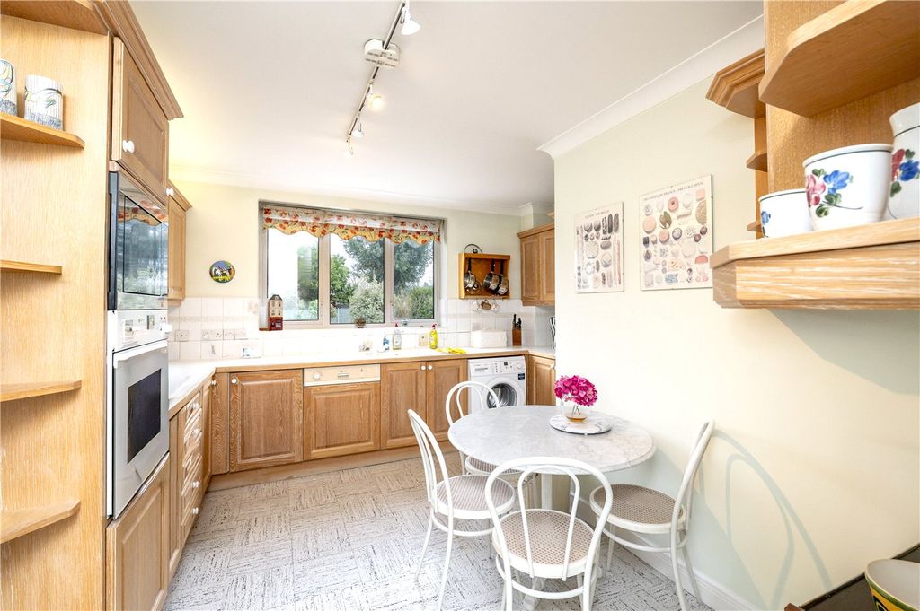 Additional image 11 of 2 bed flat for saleOatlands Drive, Weybridge, Surrey KT13