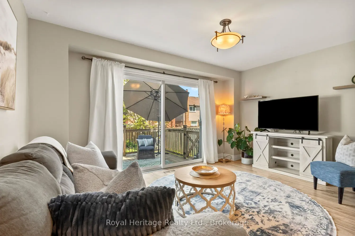 Additional image 8 of 32 Hewitt Crescent