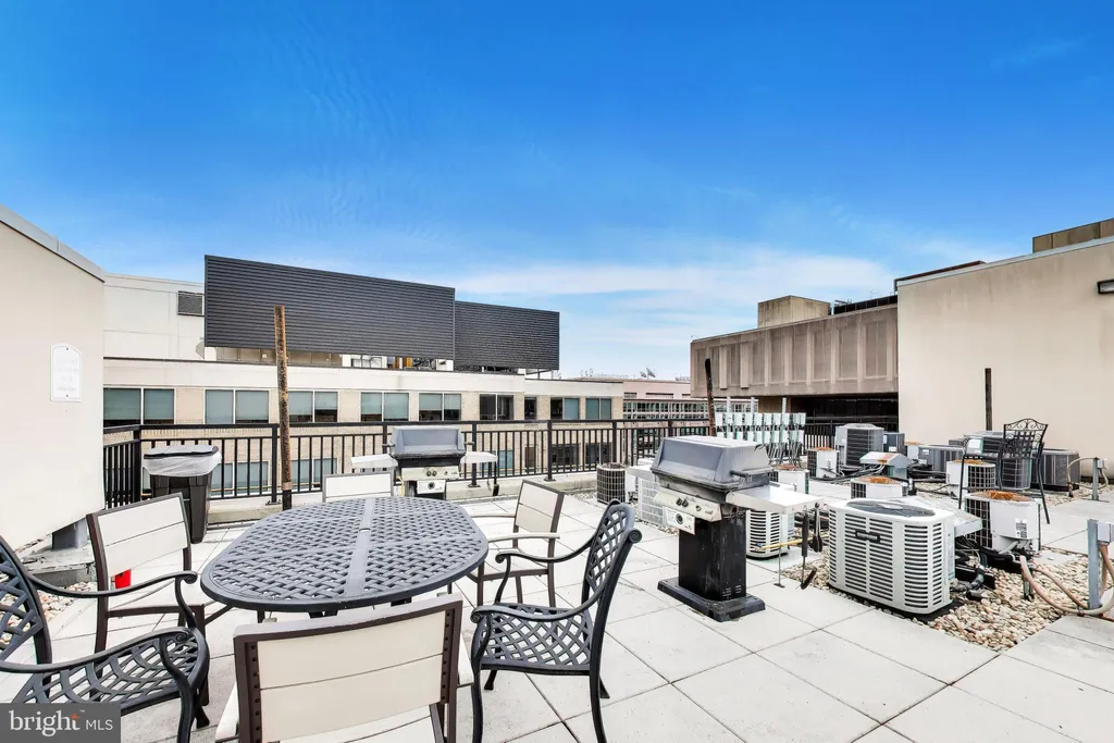 Additional image 29 of 915 E Street NW Unit 414, Washington, DC 20004
