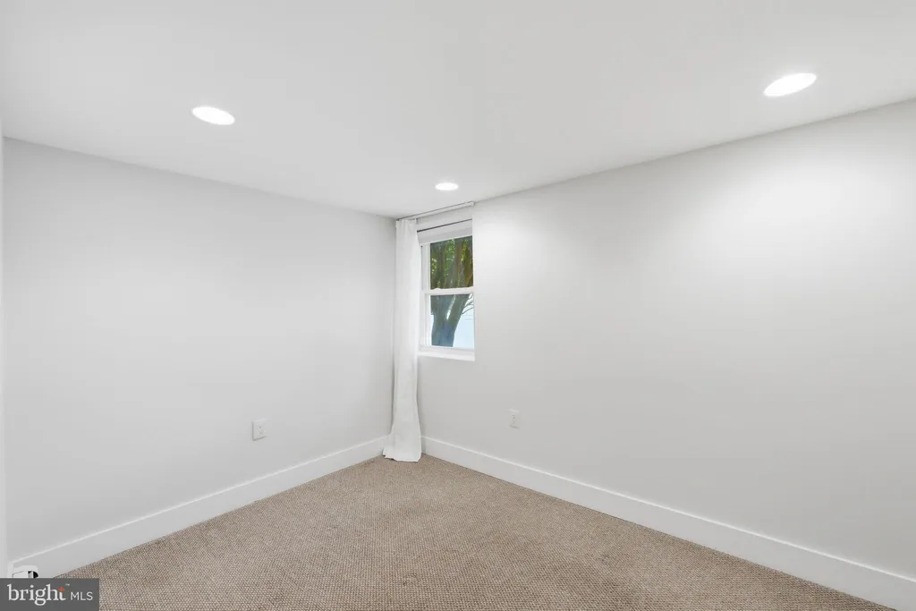 Additional image 34 of 2211 R Street SE, Washington, DC 20020