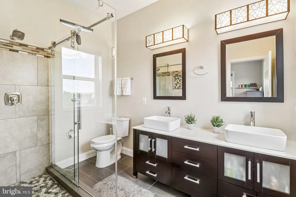 Additional image 3 of 233 S Street NE Unit 5, Washington, DC 20002