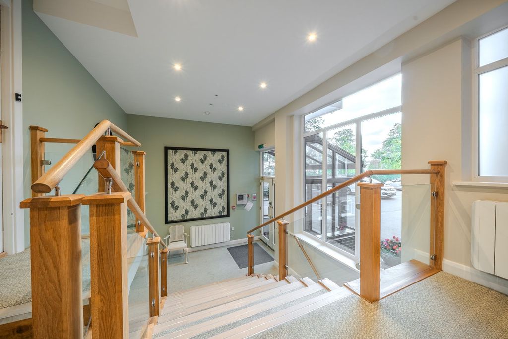 Additional image 15 of 3 bed flat for saleBeech Grove, Harrogate, North Yorkshire HG2
