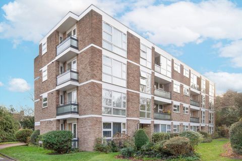 Woburn, West Ealing W13, Studio to rent